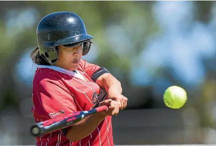  ?? PHOTO: WARWICK SMITH/FAIRFAX NZ ?? Deana Ratahi was in good form with the bat for Bramac Aces against Score-a-bulls, getting two hits from two turns at bat at Colquhoun Park on Saturday.
