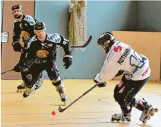  ?? Foto: Christian Kruppe ?? Die Mammuts sollten heute ihr Heimspiel gegen Deggendorf gewinnen. In der Mitte Patrick Zimmermann, hinten Benjamin Frank.