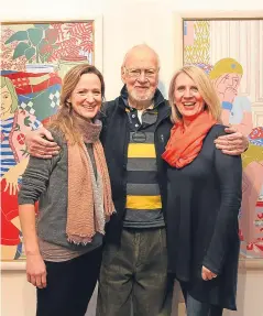  ?? Pictures: Enzo Di Cosmo and Gareth Jennings. ?? Right: Two of Norman’s paintings. Above: Norman with Tatha Gallery owners Helen Glassford and Lindsay Bennett.