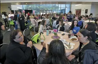 SCV Water lab earns state commendati­on - PressReader