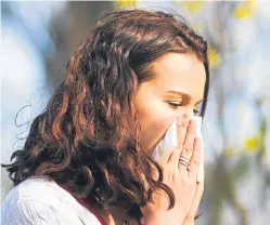  ??  ?? A few precaution­s can help cut the risk of hay fever.