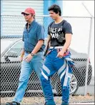  ??  ?? Junto a su padre Jean Pierre Michelet (i), en el kartódromo de Guayaquil.