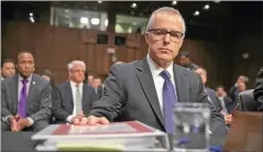  ?? FOTOS: AFP ?? DIRECTOR INTERINO. McCabe contradijo a Donald Trump.