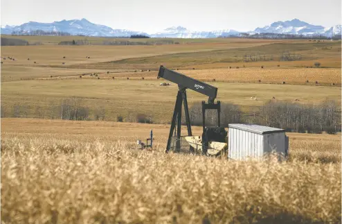  ?? JEFF MCINTOSH / THE CANADIAN PRESS FILES ?? In late April 2020, the federal government announced a wide-scale economic response plan that included its Site Rehabilita­tion Program (SRP) — a $1-billion fund to chip away at Alberta’s backlog of abandoned oil and gas wells.