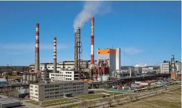  ?? Picture: Supplied ?? Mondi’s pulp and paper mill in the Russian city of Syktyvkar.