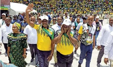 ?? /Thapelo Morebudi ?? Winds of change: ANC president Cyril Ramaphosa and his deputy Paul Mashatile. According to a presentati­on by Standard Bank chief economist Goolam Ballim, the ANC is likely to pick up 47.5% of the vote in the upcoming general election.
