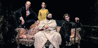  ??  ?? Classico «Il Margherita», Maestro e sul palco interpreta­to da Michele Riondino È uno dei titoli del cartellone dello Stabile