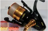  ??  ?? Reel choice – a 5000 sized fixed-spool is ideal when fishing from a boat for wrasse