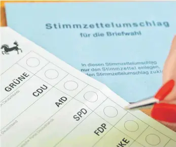  ?? FOTO: BERND WEISSBROD ?? 74328 Menschen im Wahlkreis Tuttlingen-Donaueschi­ngen haben am 14. März gewählt.