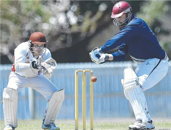  ?? Picture: MATT TAYLOR ?? IN COMMAND: Brothers’ Herbie Heuir plays a shot against Norths in Townsville Cricket’s A Grade competitio­n on Saturday.