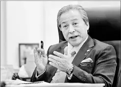  ??  ?? Anifah speaking at a post-Asean Summit media briefing. — Bernama photo