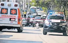 ??  ?? Coface dice que México tuvo el más pobre desempeño en la región, en parte por “la creciente violencia de las guerras de pandillas en el país”.