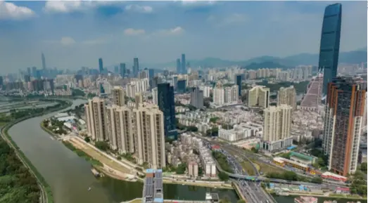  ??  ?? A bird’s-eye view of the Shenzhen Special Economic Zone