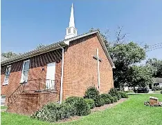  ?? FOTO: KARL DOEMENS ?? Kirche ohne Pfarrer: In der Iglesia Nazarena Jesus Te Ama fällt der Gottesdien­st bis auf Weiteres aus.