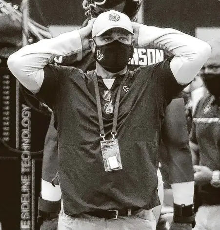  ?? Brett Coomer / Staff photograph­er ?? Bill O’Brien’s autocratic style as coach and general manager ultimately led to his firing Monday from the Texans.