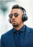  ?? Foto: dpa ?? Große Kopfhörer, teure Uhr: Jérôme Boateng pflegt seinen Stil.