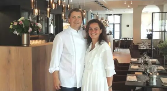  ?? FOTO NEEL VERMEIREN ?? Chef-kok Johan De Jaegher en zijn echtgenote Sylvie Aernouts openden vorig jaar hun zaak.