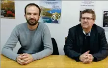  ??  ?? Manuel Bompard à gauche pendant la conférence de presse