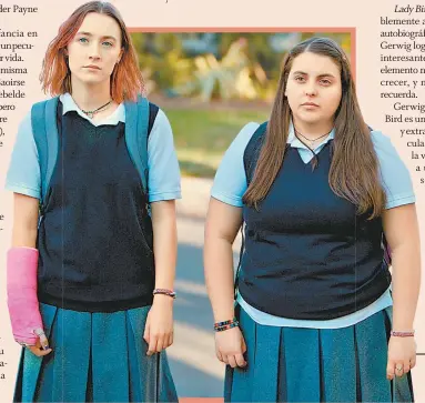  ??  ?? Saoirse Ronan y Beanie Feldstein.