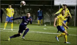  ??  ?? Malatini et les siens ont tout tenté pour revenir à hauteur du Sporting en fin de match. (Photo Dylan Meiffret)