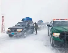  ?? FOTO: CARABINERO­S ?? ►► Nevazones en San Pedro de Atacama.