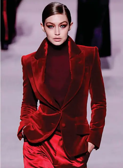  ?? File/ Agence France-presse Indo-asian News Service ?? Gigi Hadid walks the runway at the Tom Ford Autumn/winter 2019 Collection.