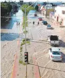  ?? MANUEL GUADARRAMA ?? Inundacion­es en Torreón.