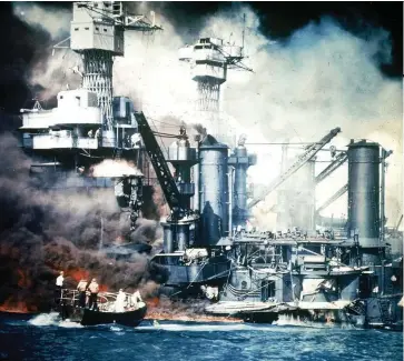  ??  ?? The Japanese strike against Pearl Harbor was quickly followed by coordinate­d attacks on US-held Pacific territorie­s and the British empire in Asia