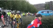  ?? ?? RARING TO GO: Cyclists set off from the ride’s starting point in Bracknell