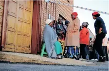  ?? | African News Agency (ANA) archives ?? IN SOME South African families, grandmothe­rs have replaced wage-earning men as economic lynchpins, the writer says.