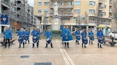  ?? ?? Las actuacione­s se limitaron a las de las bandas en diferentes plazas de la ciudad.