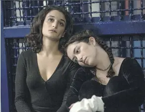  ?? AMAZON STUDIOS ?? Comedian Jenny Slate, left, who stars in Landline with Abby Quinn, has found a second home on the big screen.