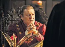  ?? ?? Sixteenthc­entury sleuth: Arthur Hughes as the lawyer Matthew Shardlake; left, Sean Bean as Thomas Cromwell