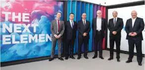  ??  ?? BARCELONA: Nabeel Mohammed, Chief Technical Officer of Zain Kuwait, and Eng Zarrar Khan, Chief Technology Officer at VIVA, with Huawei and GSMA officials at Barcelona.
