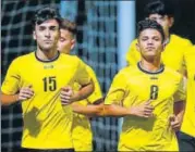  ?? FIFA VIA GETTY IMAGES ?? Abdulabbas Ayad (left) and Saif Khalif at a training session ahead of the FIFA U17 World Cup, in Kolkata.