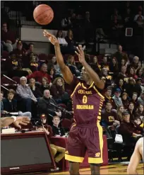  ?? MEDIANEWS GROUP FILE PHOTO ?? Central Michigan’s Travon Broadway finished with 15 points and eight rebounds in only 20 minutes of action during Sunday’s win.