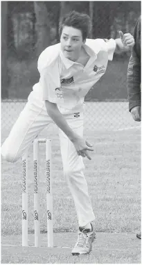  ??  ?? Below: Drouin Gold’s Jack McConville bowls during the under 14 match against Warragul/Western Park