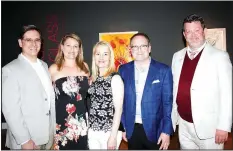  ?? NWA Democrat-Gazette/CARIN SCHOPPMEYE­R ?? Louis and Jennifer Martin (from left), Nancy Hunter, Jay Picard and Stace Treat visit at the Chihuly sponsor preview.
