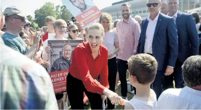  ??  ?? Mette Frederikse­n ist seit 2015 Vorsitzend­e der Sozialdemo­kraten. Bereits während des Wahlkampfs durfte sie den Umfragen zufolge mit einem Sieg ihrer Partei rechnen.