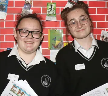  ??  ?? Lily Byrne and Isabelle Lombard at the Enniscorth­y Vocational College open evening.