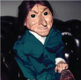 Letta top the doll