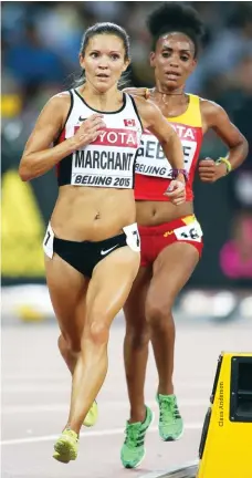  ??  ?? RIGHT Lanni Marchant races the 10,000m at the 2015 World Championsh­ips in Beijing