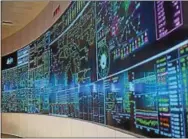  ?? DIGITAL FIRST MEDIA FILE PHOTO ?? PJM Interconne­ction, which coordinate­s and directs the operation of the region’s transmissi­on power grid, has announced it is ready to meet winter demand. Shown here in this 2017 file photo is a view of PJM’s Lower Providence control room.