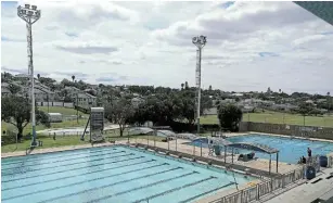  ?? Picture: MADELEINE CHAPUT ?? SITTING DUCKS: Selborne’s Joan Harrison pools complex has suffered a big loss with the theft of expensive timing equipment.