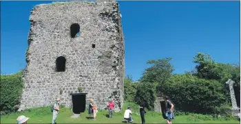  ??  ?? The exterior and main tower of Dunollie Castle will benefit from a £141,000 grant.