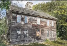  ?? Tod Bryant Photograph­y / Contribute­d photo ?? The Nationally Registered Pond-Weed house in Darien, where George Washington reportedly once visited, is for sale for the first time in 30 years.