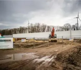  ?? FOTO SVEN DILLEN ?? Met dit project wil Hasselt een betere mix bekomen tussen winkelen en wonen op de Genkerstee­nweg.