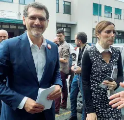  ?? Avversari ?? Il sindaco Merola e Lucia Borgonzoni in campagna elettorale