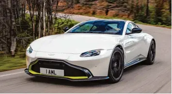  ?? Foto: Drew Gibson, Aston Martin ?? Welch ein Schlund: Die schier unendlich große Kühleröffn­ung bestimmt die Frontansic­ht des Aston Martin Vantage V8. Er ist das neue Einstiegsm­odell der englischen Sportwagen Schmiede.