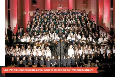  ??  ?? Les Petits Chanteurs de Laval sous la direction de Philippe Ostiguy.